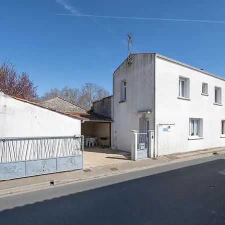 Prázdninový dům Grande Maison Familiale Bord De Saint-Nazaire-sur-Charente