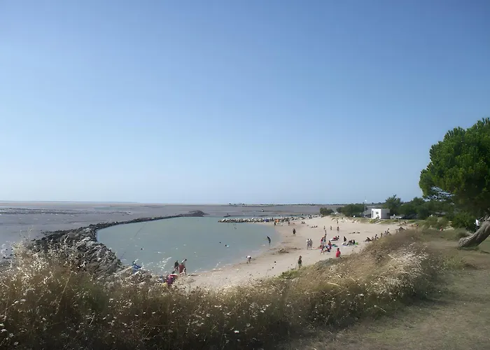 Grande Maison Familiale Bord De Сasa de vacaciones